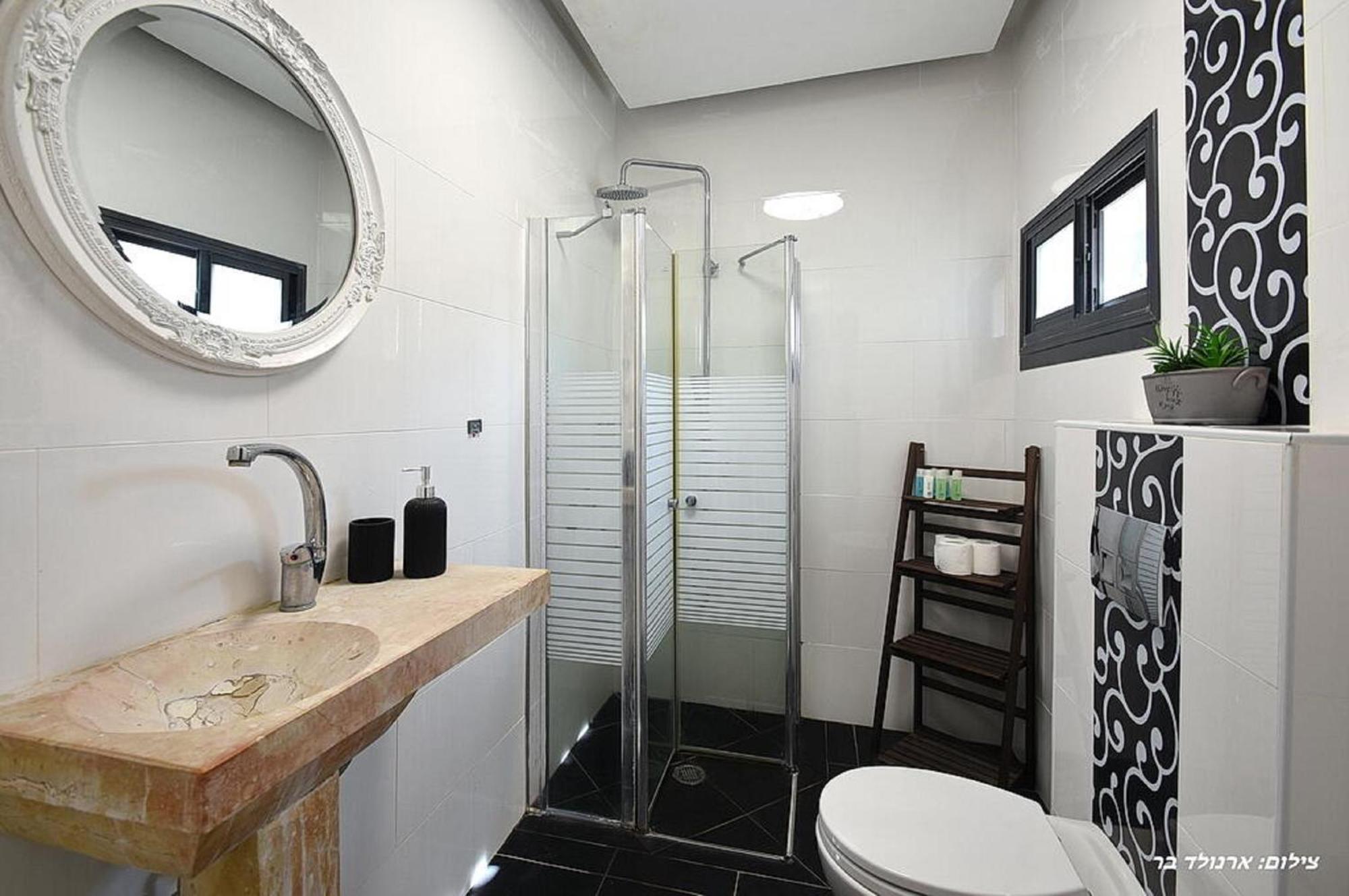 אוטופיה בצפון - מתחם אירוח מפואר Hotell Shahar Eksteriør bilde