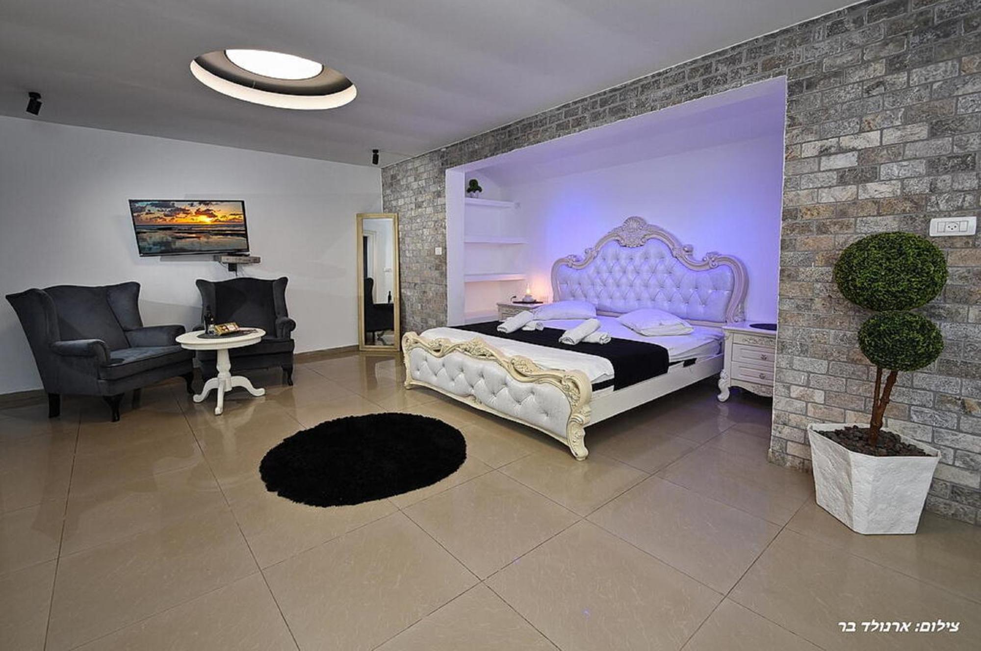 אוטופיה בצפון - מתחם אירוח מפואר Hotell Shahar Eksteriør bilde